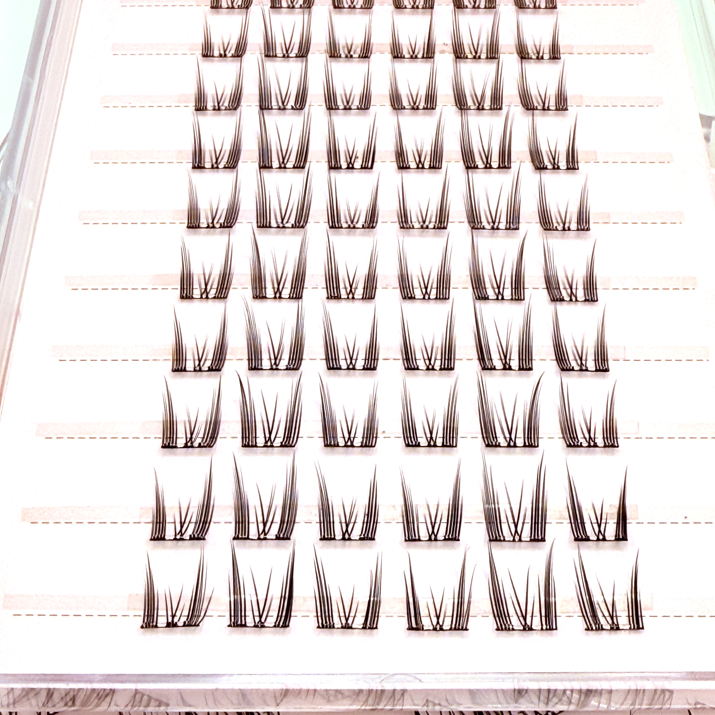 10-Rows  Self-Adhesive  Lightw – обзор и цена Eyelash Extension No 10